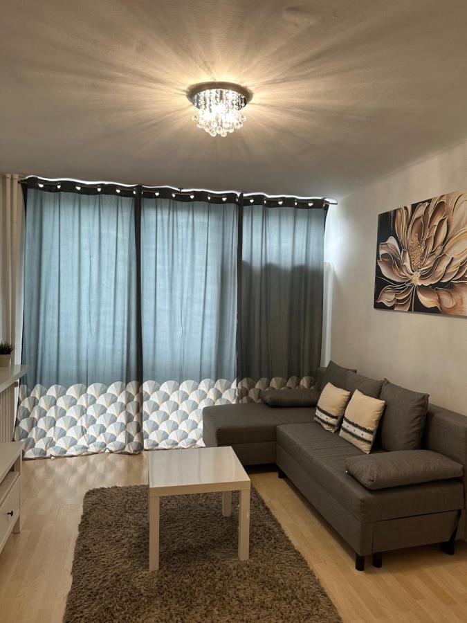 Coser Apartamenty III Varsovia Exterior foto